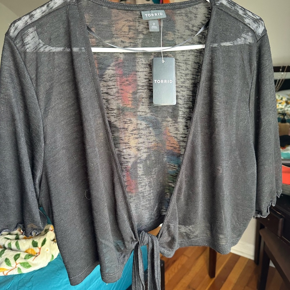 🖤Torrid slub knit tie front shrug 3/4 sleeve - Picture 7 of 10